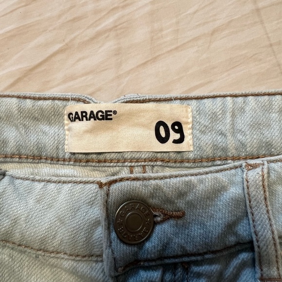 Garage shorts - Picture 3 of 3